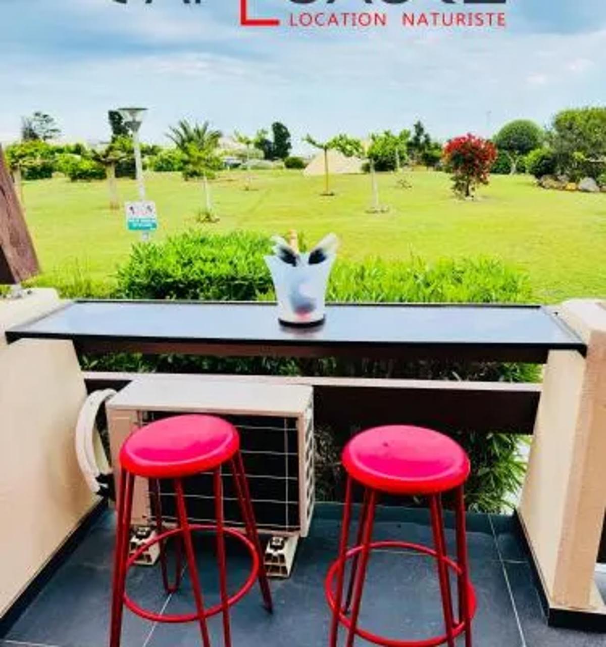 Capluxure - Port Nature 8 - Village Naturiste Cap D Agde